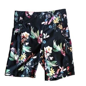 Tahari Sport athletic walking training shorts stretch black floral